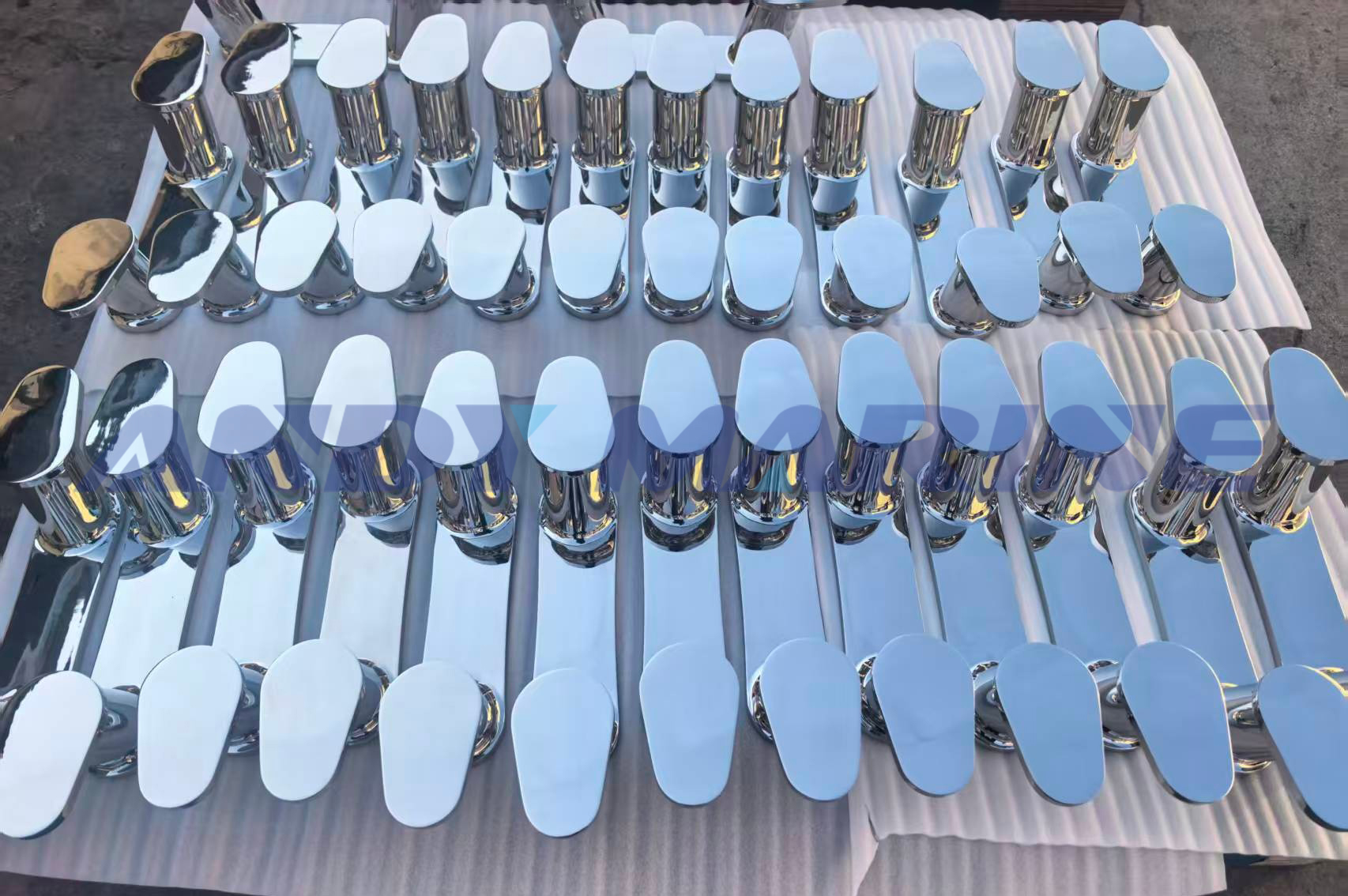 Andy Marine uspešno dobavlja visoko zmogljivo stebričko iz nerjavečega jekla 316